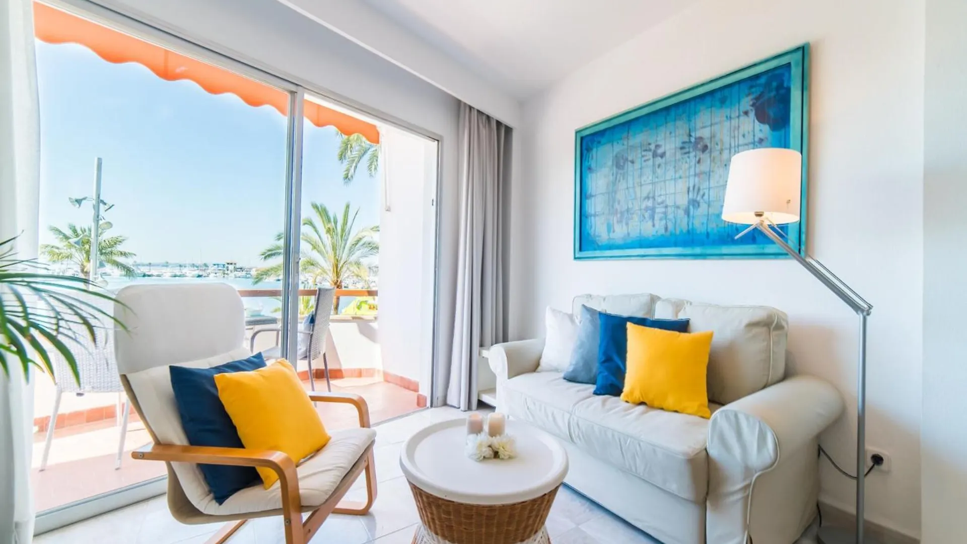 אלקודיה Apartment With Spectacular Sea Views ספרד