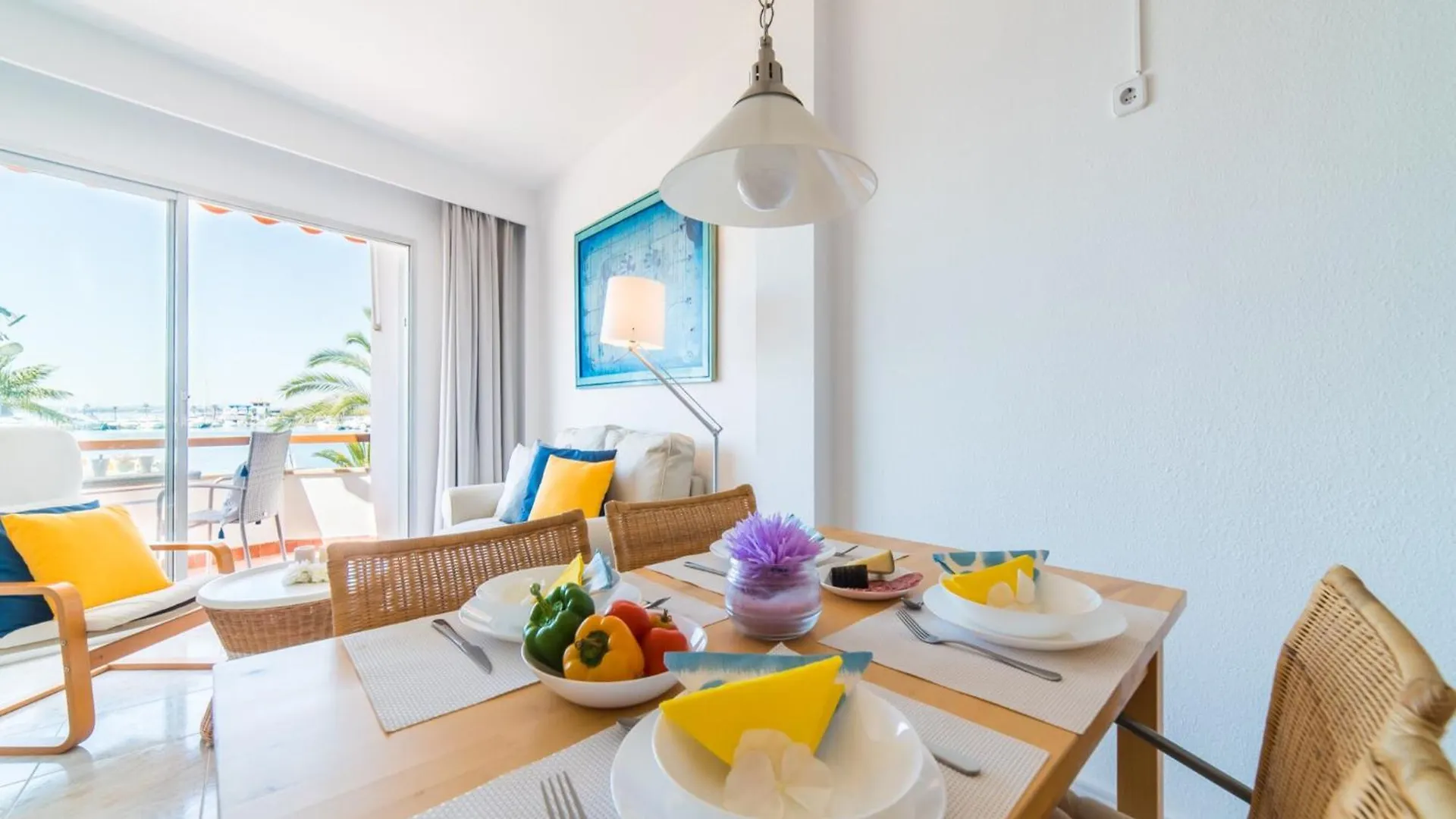 אלקודיה Apartment With Spectacular Sea Views