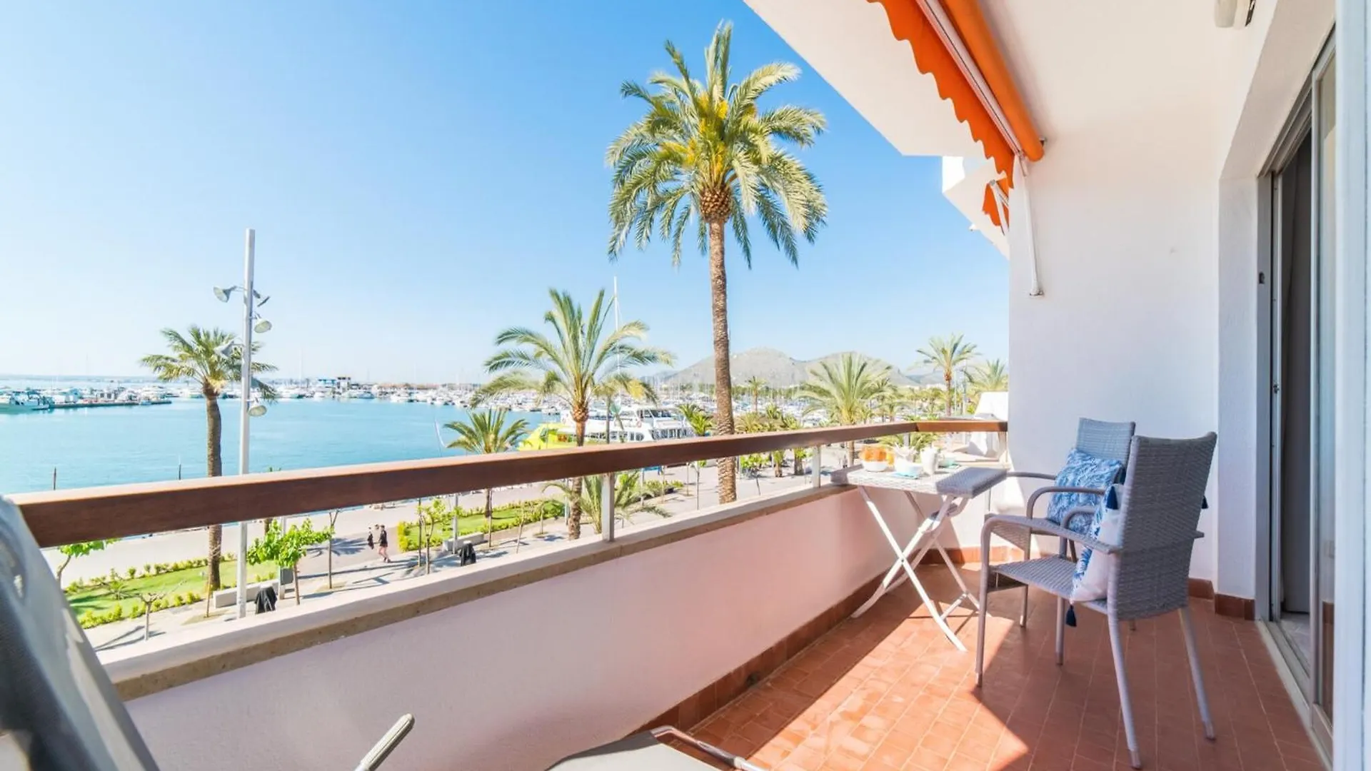 Apartment With Spectacular Sea Views Alcudia   Alcudia (Mallorca)